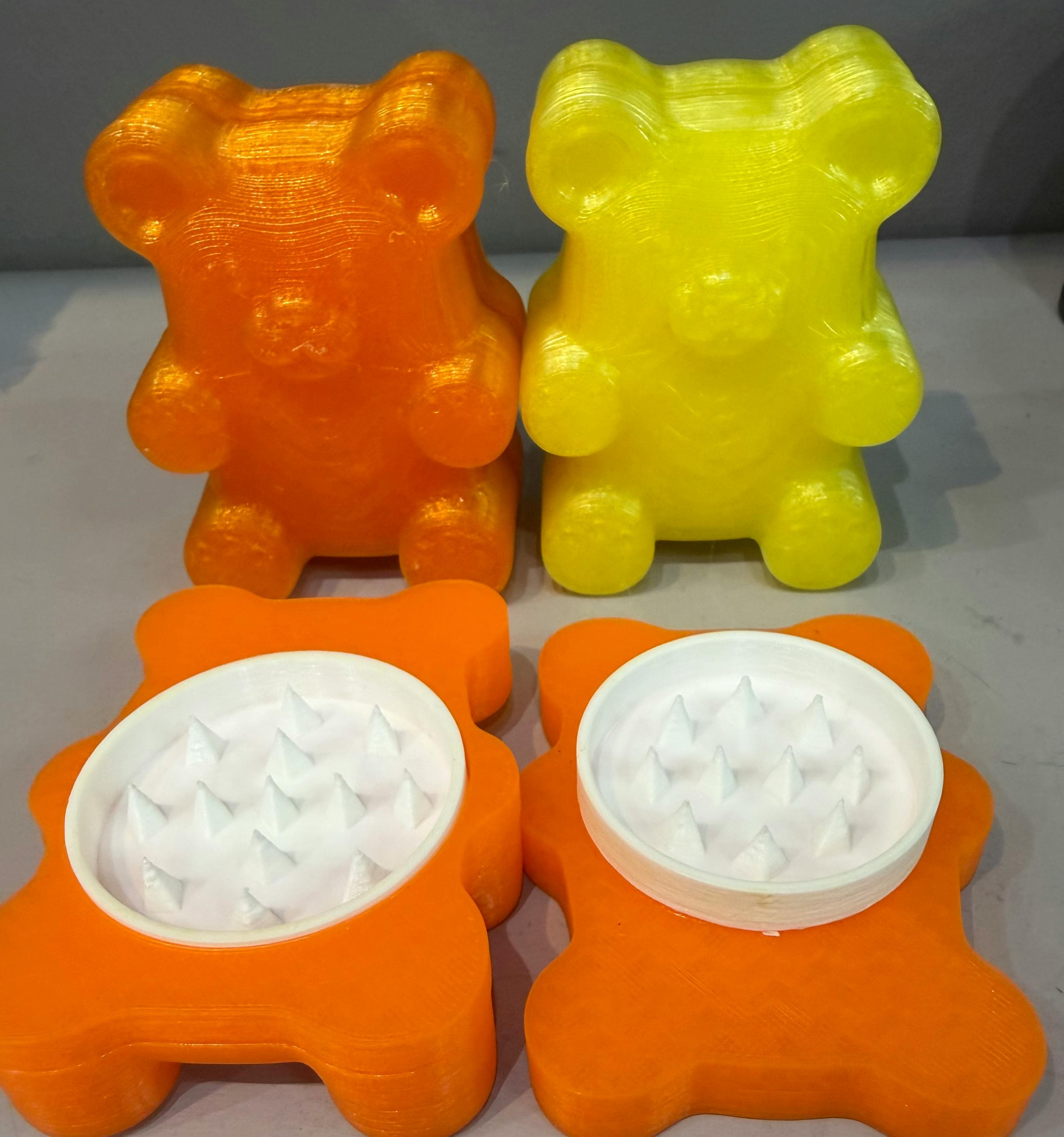 GummyBear 2pc Grinder